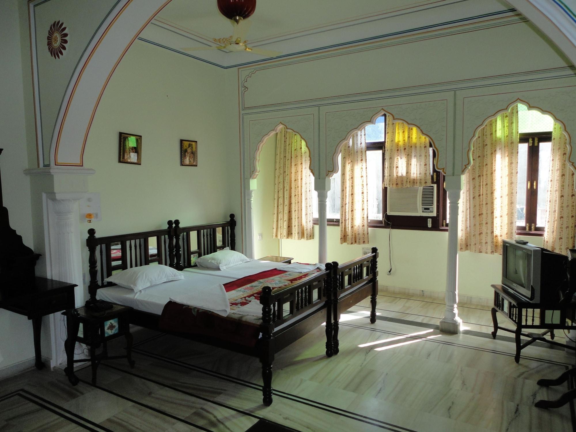 Krishna Palace - A Heritage Hotel Divisione di Divisione di Jaipur Esterno foto
