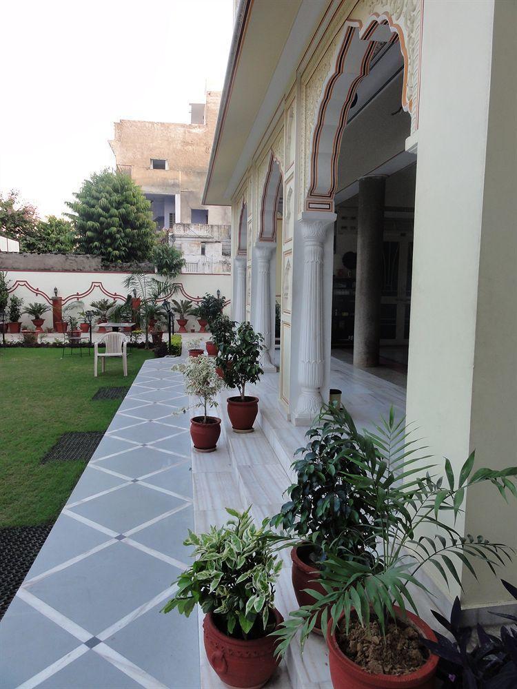 Krishna Palace - A Heritage Hotel Divisione di Divisione di Jaipur Esterno foto